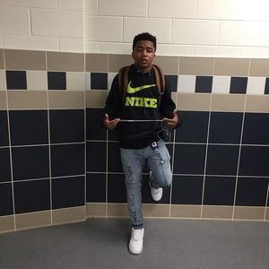 Meet your Posher, Markell